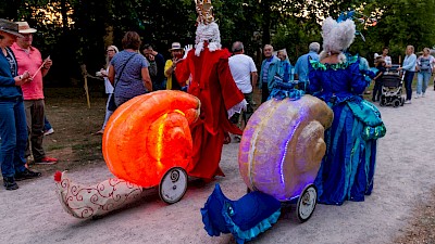 Ausgefallene Kostüme bringen einen ins Staunen!