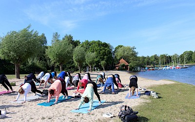 Beach-Yoga-Picknick am Dreiländersee Gronau