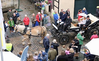 Kutschenkorso durch die Altstadt von Telgte